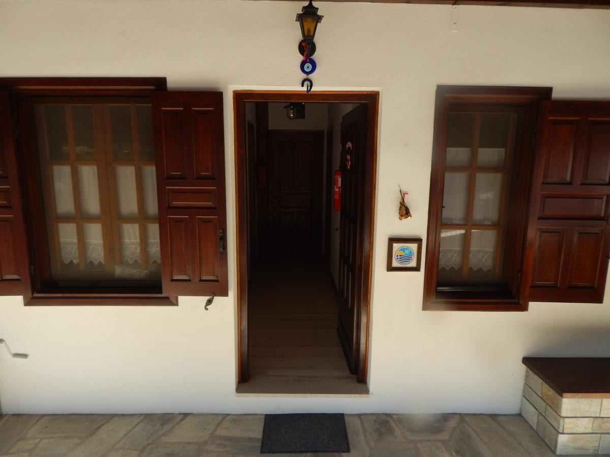 Ktena Apartments Platanias  Bagian luar foto