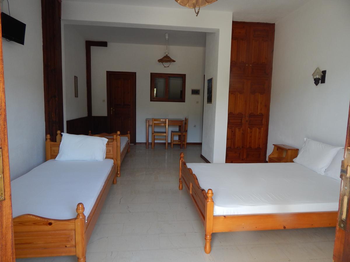 Ktena Apartments Platanias  Bagian luar foto