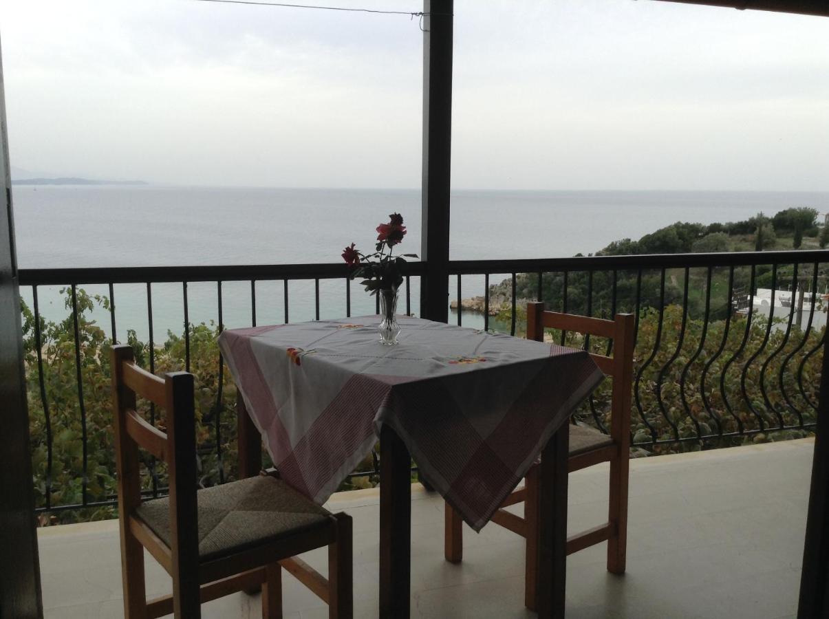 Ktena Apartments Platanias  Ruang foto