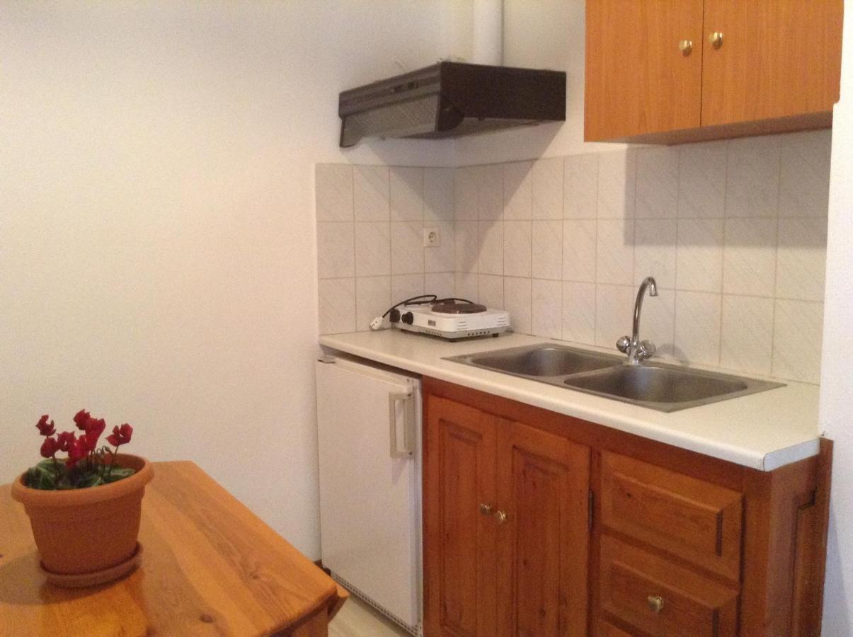 Ktena Apartments Platanias  Ruang foto