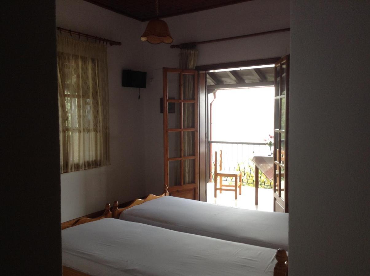 Ktena Apartments Platanias  Bagian luar foto