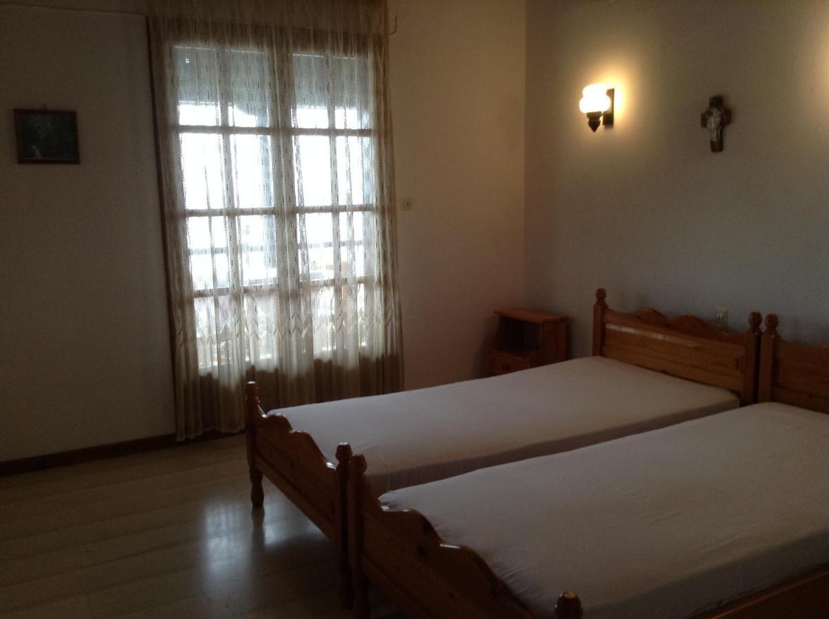 Ktena Apartments Platanias  Ruang foto