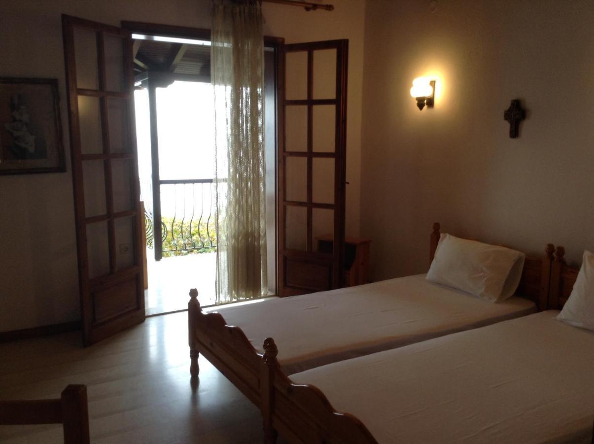 Ktena Apartments Platanias  Bagian luar foto